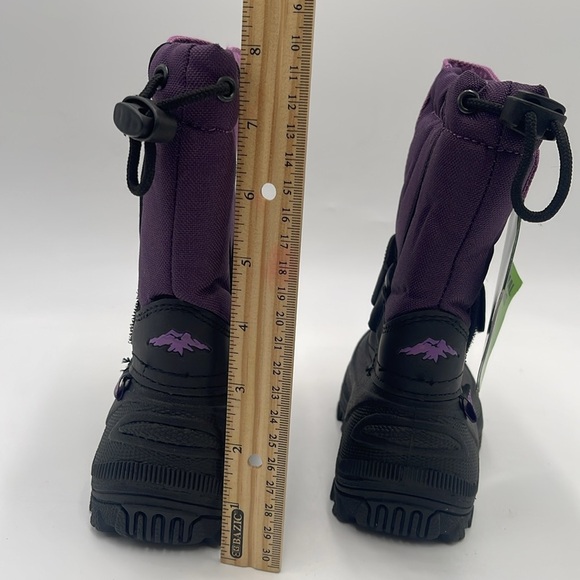 NWT Tundra Kids Thermal Snow Boots – Black/Purple Size 8 - Picture 8 of 15